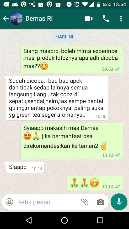 Baju apek memang bikin gak pede! Jangan bingung.
