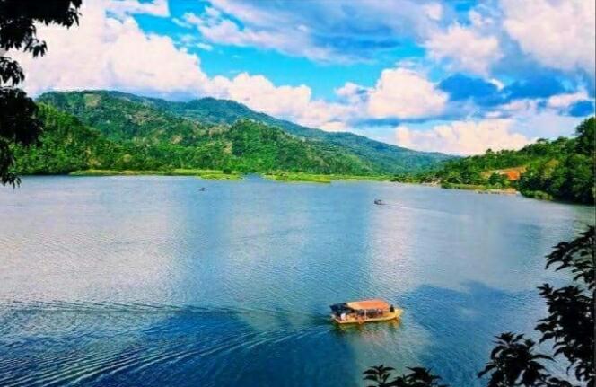 &#91; COC Regional : Lokasi Wisata &#93; Pesona Alam Danau Tes Kabupaten Lebong