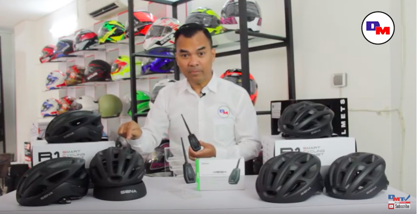 Helm Sepeda Interkom Bluetooth SENA Bisa Nyambung Lebih dari 4 Orang