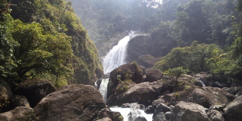 &#91; COC Regional : Lokasi Wisata &#93; Air Terjun Paliak Yang Menantang