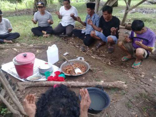 [ COC Regional : Kebudayaan ] Cuci Kampung, Hukuman Untuk Pelanggar Adat