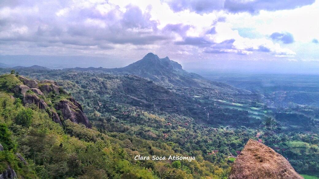 &#91;COC Regional : Lokasi Wisata&#93; Gunung Bedes Ponorogo Yang Indah