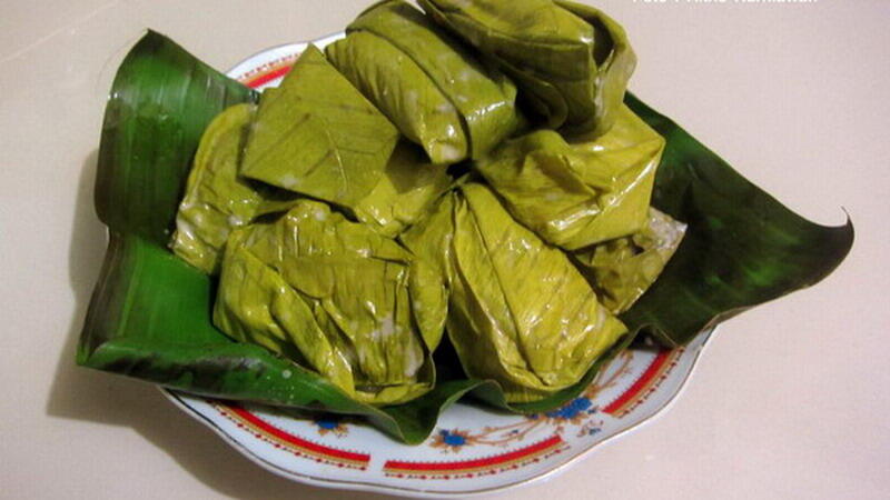 &#91; COC Regional : Makanan Tradisional &#93; Lepek Binti Kue Bungkusan Daun