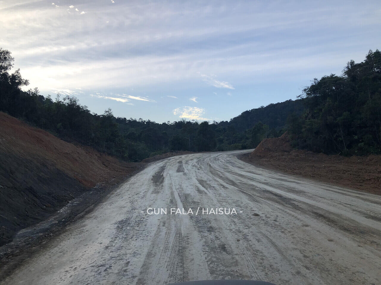 Menuju Perbatasan Indonesia (PLBN Long Midang) Krayan (Part 1)