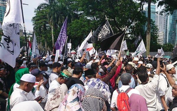 Usai Bendera, FPI dan PA 212 Ancam Bakar Gedung Kedubes India