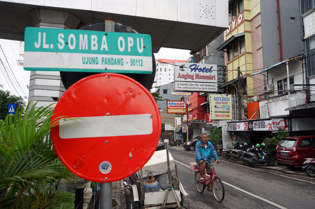 Silaunya Kemilau Emas dan Oleh-oleh di Somba Opu