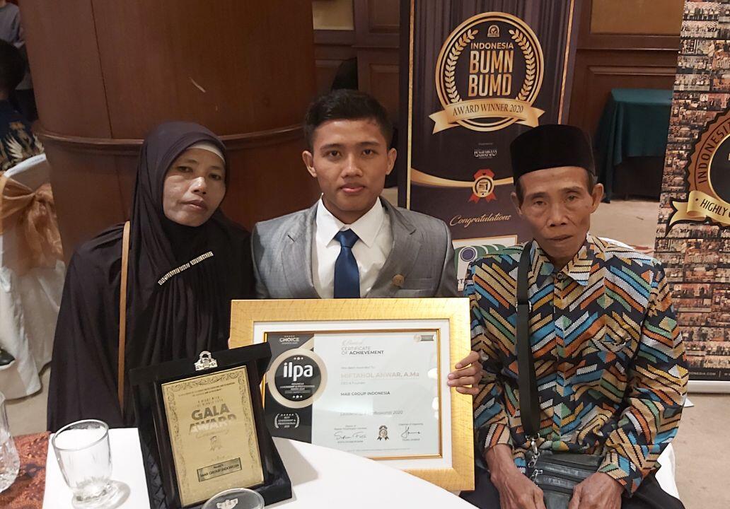 Miftah Raih Penghargaan Indonesia Leadership &amp; Professional Award 2020