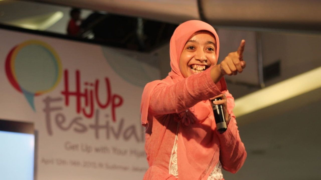 Sakdiyah Ma'ruf, Komika Yang Mampu Menemukan Kelucuan Bahkan Dari Hal Sensitif