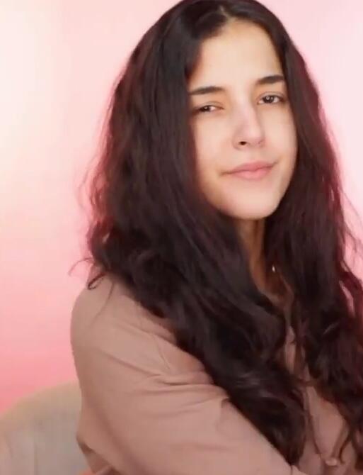 Tasya Farasha Si Wanita Muda Inspiratif nan Cantik dan Membumi, Tiru Kuy!