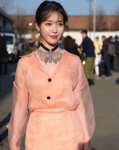 8 Potret Elegan IU Di Milan Fashion Week Saat Menghadiri Show Gucci