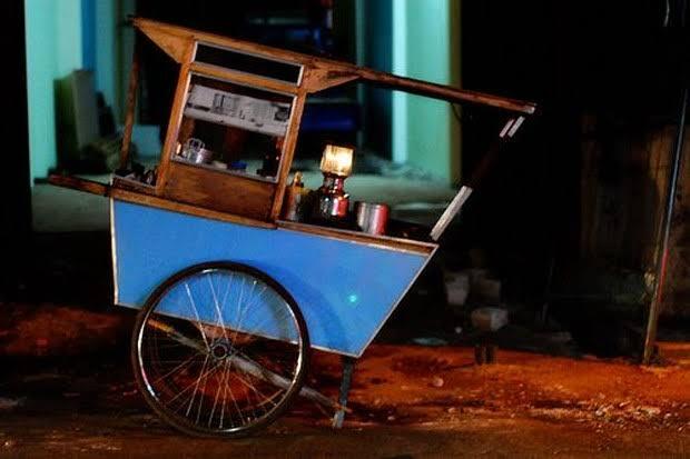 Cerita Horor Penjual Sate Dan Hantu Sungai Bikin Merinding