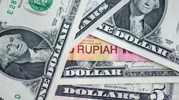 Terlemah di 2020, Rupiah Ditekuk Dolar AS ke Rp 15.010