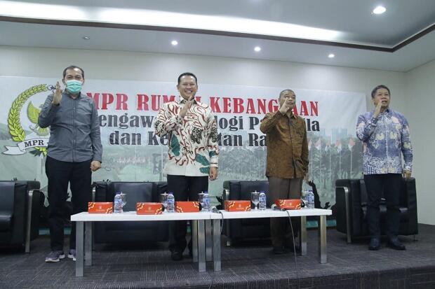 Darurat Nasional Corona, Romo Benny Ajak Elite Politik Tidak Saling Menyalahkan