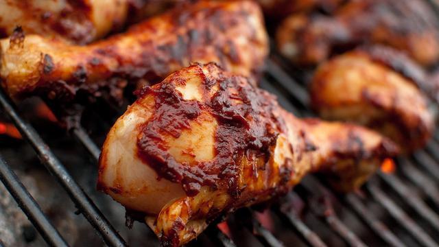 Mau buka usaha ayam bakar kok ragu-ragu? Yuk intip tips buka usaha ayam bakar ini! 