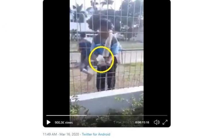 Kocak, Aksi Tukang Bubur Melawan Gravitasi, Videonya Viral Di Medsos