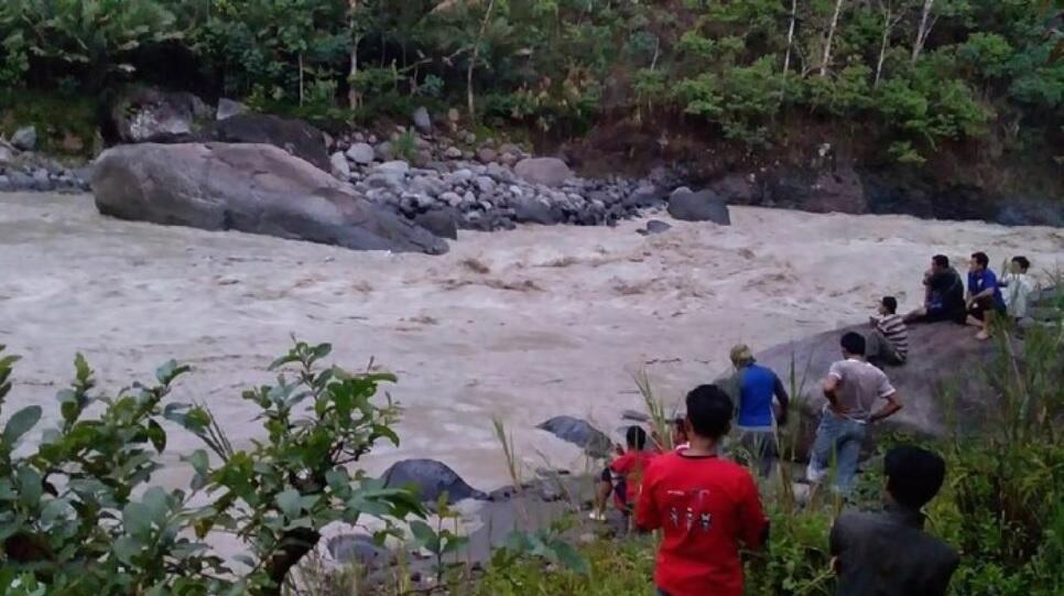 Mitos Watu Gede Sungai Merawu Yang Telah Memakan Banyak Korban.