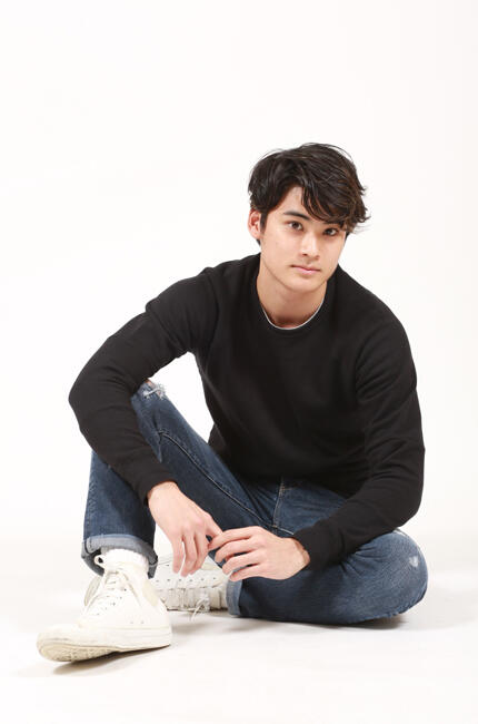 Foto Pria Jepang terbaru