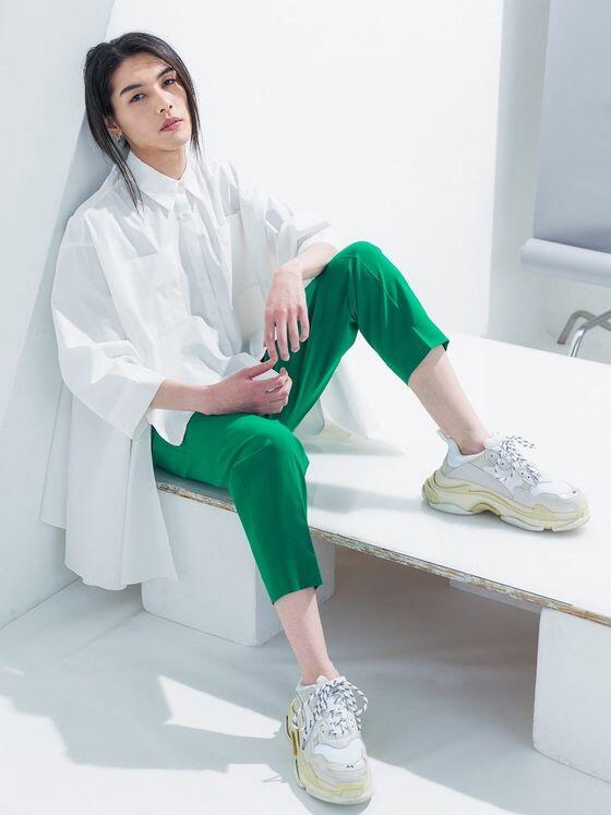 Foto Pria Jepang terbaru