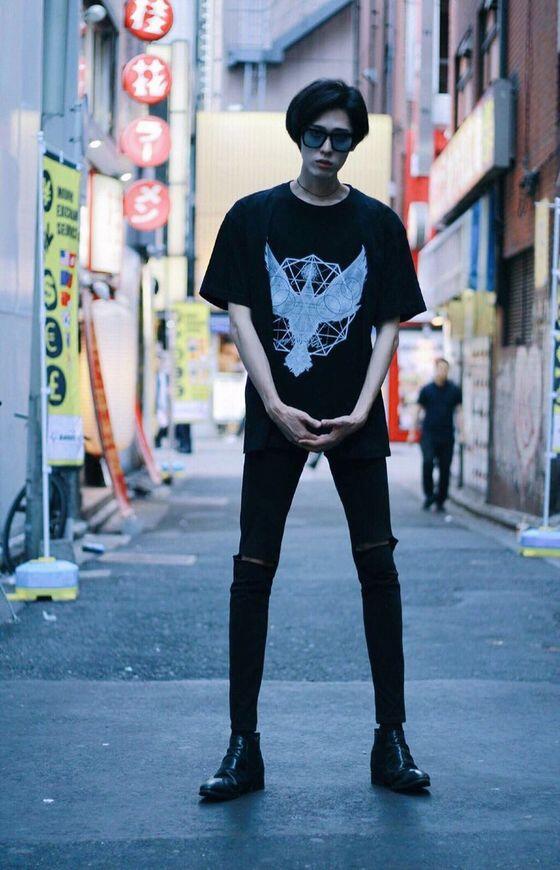 Foto Pria Jepang terbaru
