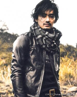 Foto Pria Jepang terbaru