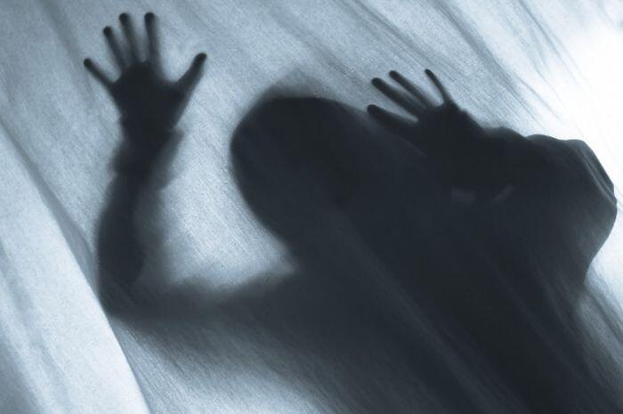 Misteri Hantu Perempuan Tua Minta Makan Dengan Suara Amat Pilu