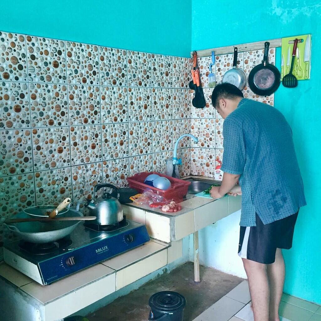 #MumpungdiRumah ceritanya berbagi kerjaan