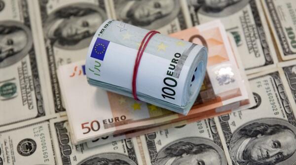 Euro Menguat Didorong Program Pembelian Aset ECB, Dolar AS Masih Teratas
