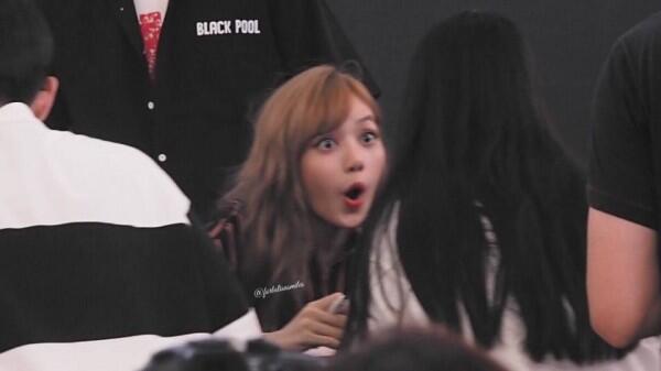 Betapa Beruntungnya Lisa Punya Fans Seperti Mereka