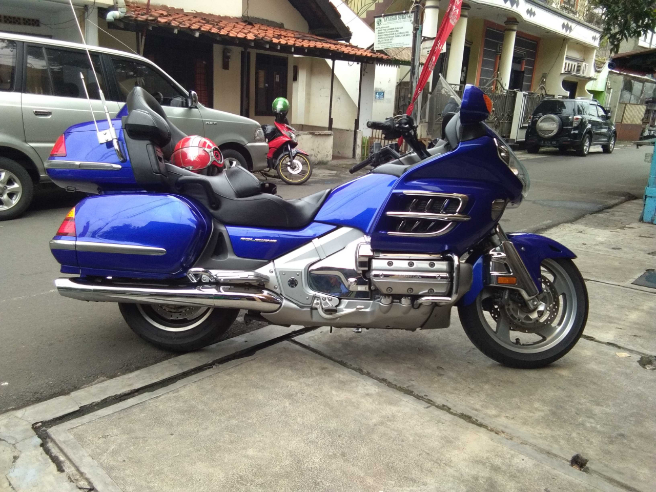 Mumpung Di Rumah, Mending Nyuci Motor Aja Dah