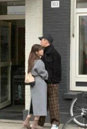 Ada Cewek Yang Dikabarkan Ikut Nganterin Seungri Saat Wamil. Yoo Hye Won Lagi Nih?