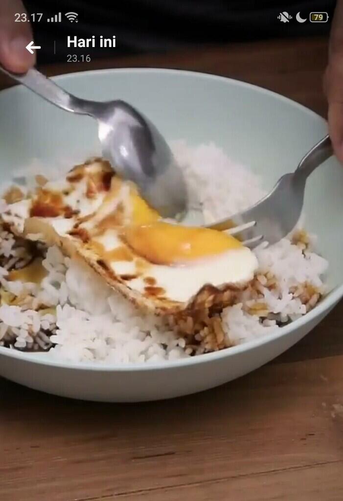 Asli Hemat! Nasi Telur Ceplok Kecap Manis Cara Aman Hindari Panic Buying