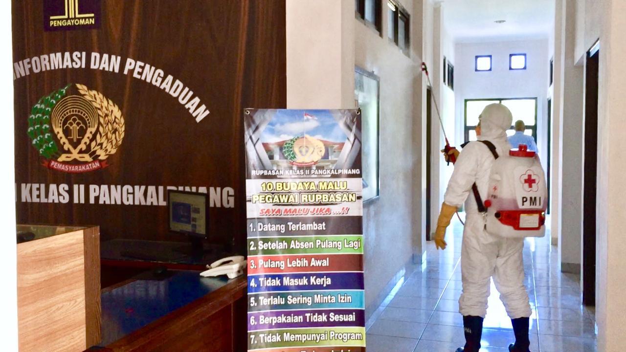 PMI Pangkalpinang Sambangi Rupbasan Untuk Cegah Penyebaran Covid-19