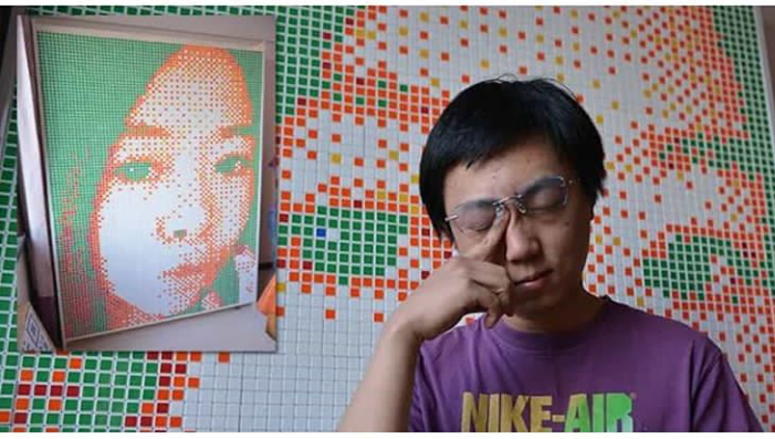 Pemuda Asal China ini Membuat Lukisan dari Rubik untuk Gebetannya! Ini Efek Lockdown?