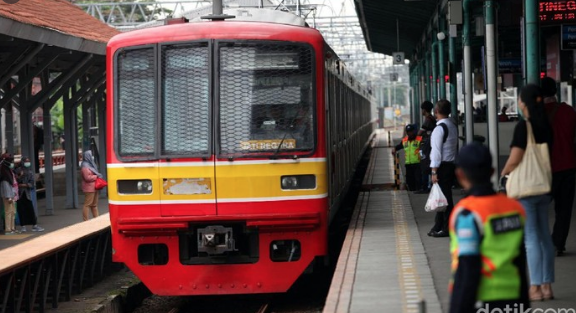 Wabah Corona, Mulai Besok Operasional KRL Cuma Sampai Jam 8 Malam