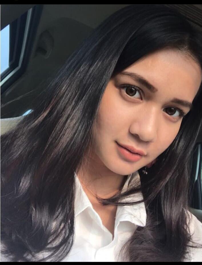 Dari Kecil Sampai Dewasa, Dea Anisa Tetap Imuet!