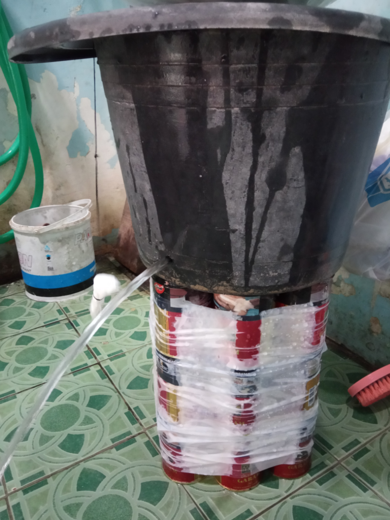 #Mumpungdirumah, Ember Lama Ane Sulap Jadi Pancuran Sederhana