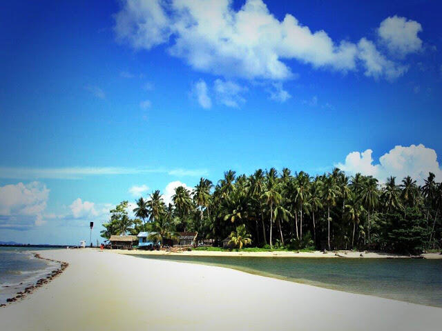 8 Pulau yang Wajib Dikunjungi Di kalimantan Barat