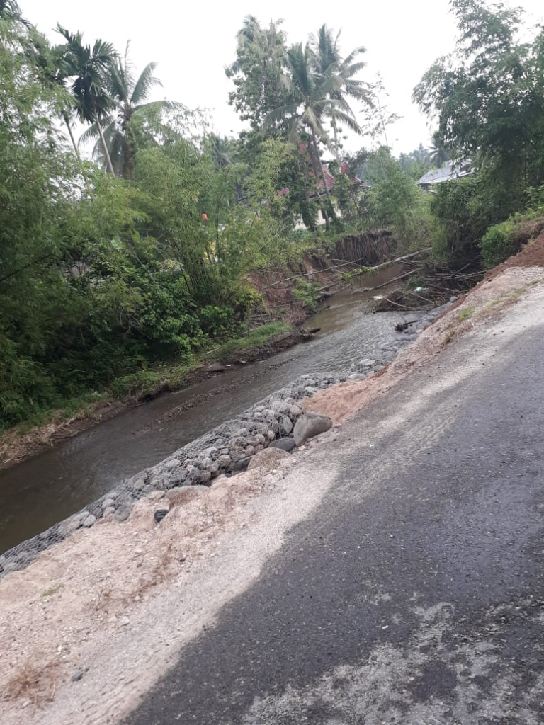 Misteri Anak Kecil Di Dekat Jembatan