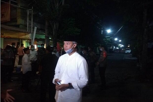 Ganjar: Warga Cukup Doakan Tak Perlu Berduyun-duyun Melayat Ibunda Presiden Jokowi