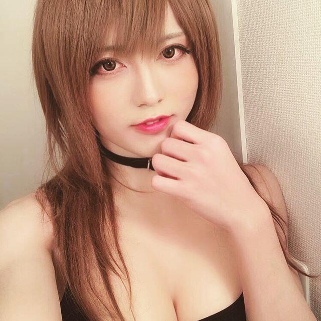 Rahasia Di Balik Cosplayer Cantik Yang Buat Ribuan Penggemar Prianya Tak Menyangka