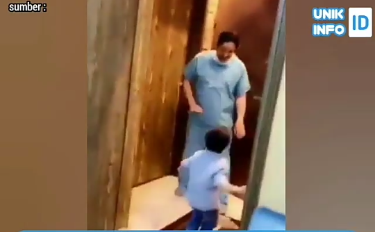 Pulang Tugas Tak Bisa Peluk Anak, Video Dokter Ini Bikin Haru! Sejahat Inikah Corona?