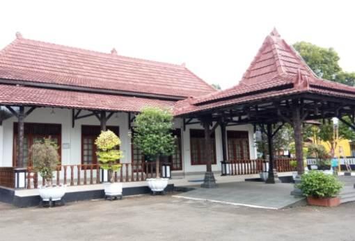 Bupati Batang Siapkan Beberapa Alternatif Rumah Sakit Darurat Covid-19