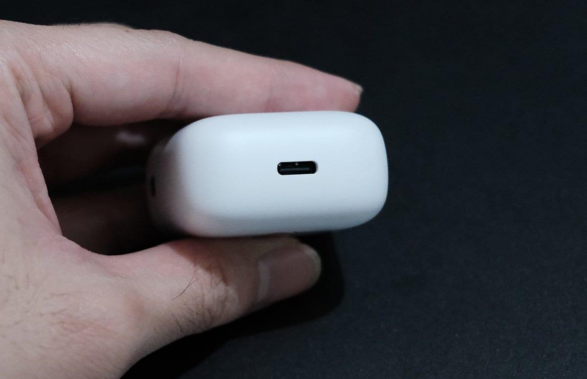 Review OPPO Enco Free: Tampil Beda dengan Kualitas Audio Istimewa