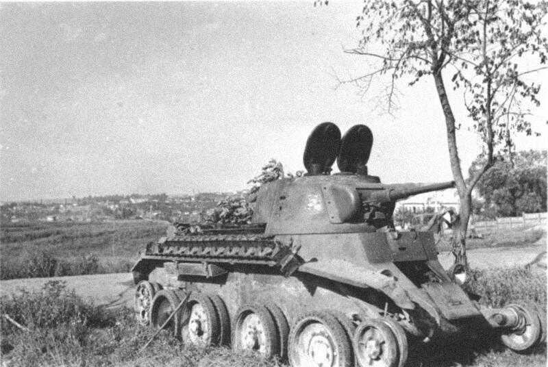Unik! BT-7, Tank Soviet yang Mirip Mickey Mouse