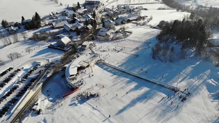 Desa Corona di Austria Bakal Ganti Nama, Bagaimana Menurut GanSis?