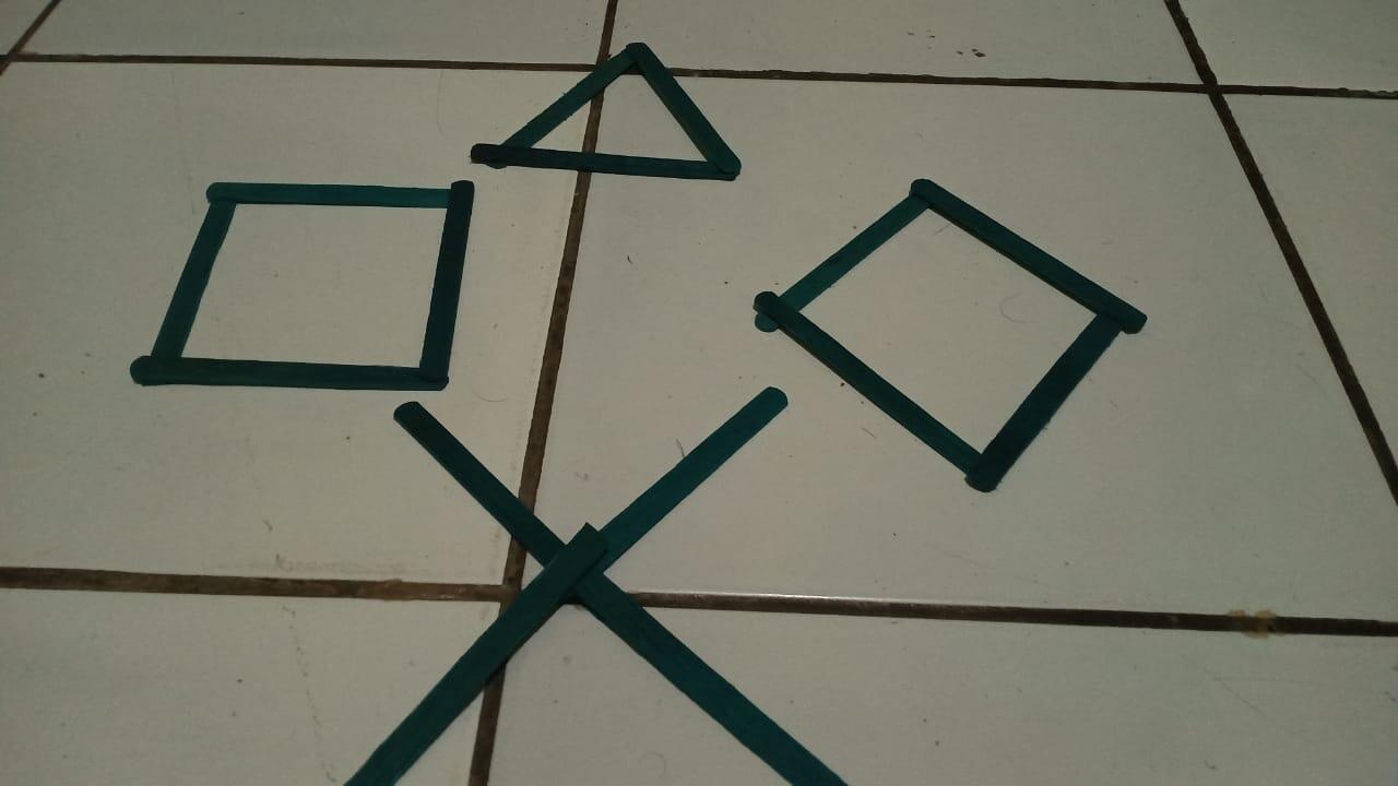 #mumpungdirumah - Kegiatan Menyusun Stik Eskrim