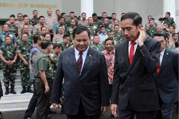 Jika Darurat Sipil Gagal Bendung Covid-19, Darurat Militer Diterapkan?