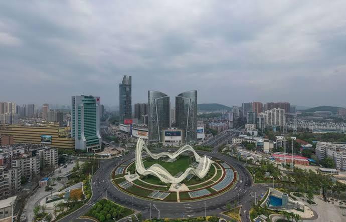 Wuhan Setelah Lockdown Kembali Beraktifitas, Di Indonesia Corona Mau Di Telan DPRD