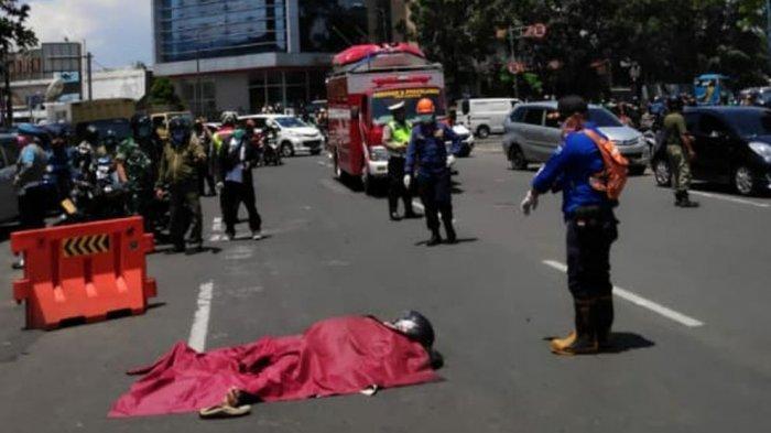 Gara-Gara Corona Orang Jatuh Mendadak Di Jalan Ga Ada Yang Nolongin