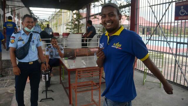 Bikin Adem! 7 Potret Kebahagian Napi Yang Dibebaskan Ditengah Situasi Virus Corona